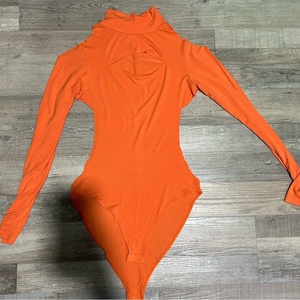 Women’s Medium Orange Cutout Leotard